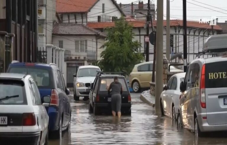 ame:-situata-pas-reshjeve-eshte-nen-kontroll,-ekipet-intervenuan-ne-zonat-e-prekura