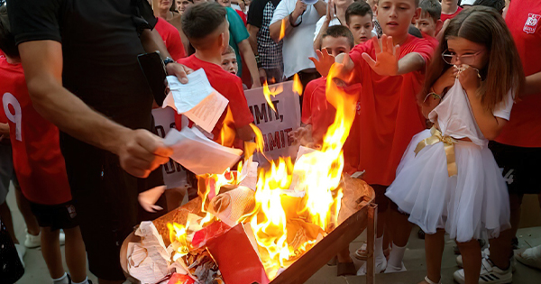 policani-si-“termometri-politik”-i-se-majtes:-c’peshe-do-te-kete-rebelimi-publik-ndaj-rames?