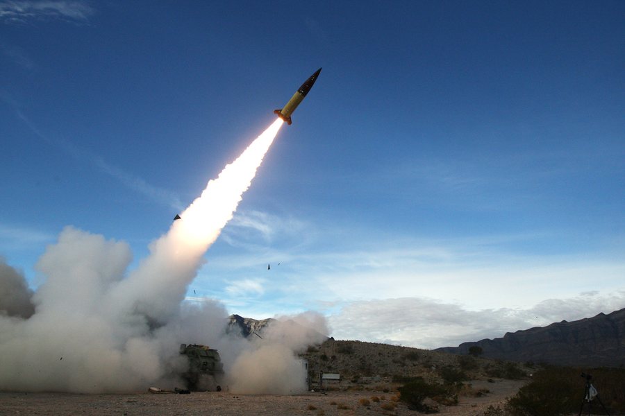 rakete-ruse-shkel-hapesiren-ajrore-te-polonise,-nato-aktivizon-mbrojtjen-ajrore