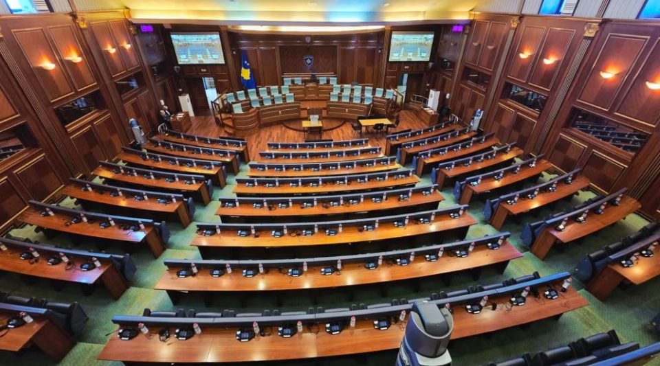 tensione-para-seances-konstituive,-lista-serbe-con-ne-kushtetuese-rezultatet-e-zgjedhjeve