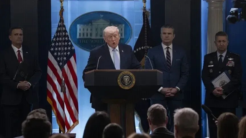 izraeli-ve-ne-pikepyetje-perpjekjet-e-trumpit-per-nje-marreveshje-me-iranin