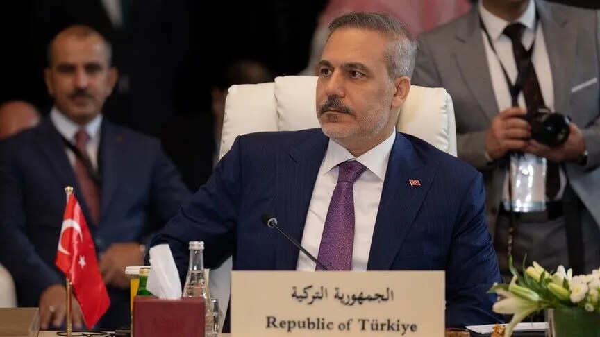 ministri-i-jashtem-turk:-​​gati-20-vende-islame-po-shqyrtojne-“masa-kolektive”-rreth-al-aksase