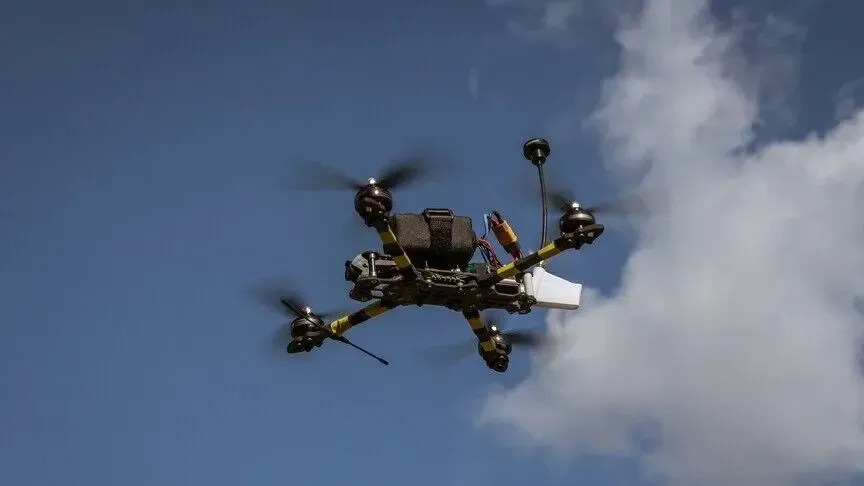 marinsat-amerikane-kryen-stervitjet-e-para-me-drone-fpv-me-zjarr-te-vertete-ne-korene-e-jugut
