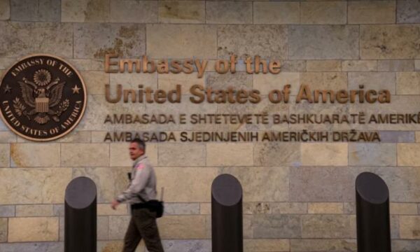 ambasada-e-shba-se:-ngerci-politik-po-i-kushton-kosoves,-institucionet-duhet-te-formohen-sipas-kushtetutes
