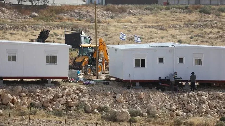 izraeli-avancon-planin-e-ndertimit-te-vendbanimeve-te-paligjshme-per-rreth-650-njesi-banimi