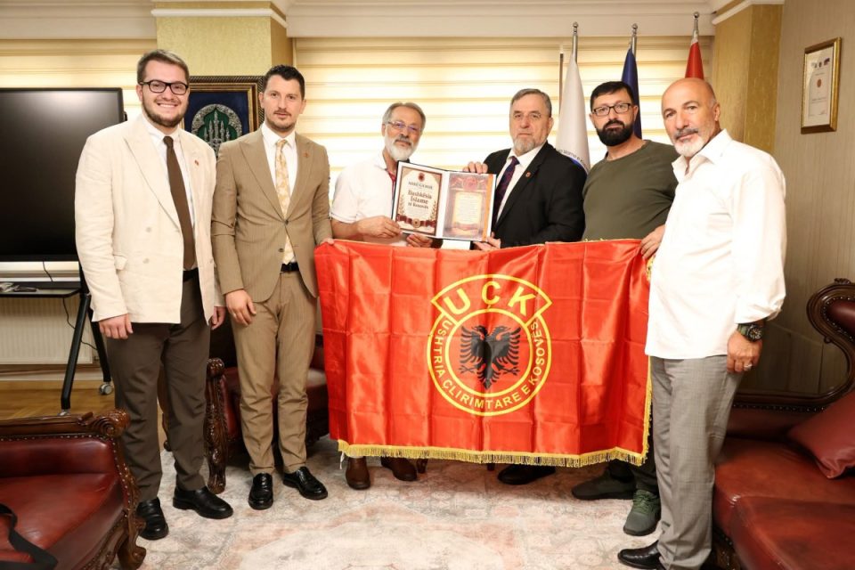 iniciativa-“te-gjithe-per-luftetarin”-nderon-me-mirenjohje-bashkesine-islame-te-kosoves