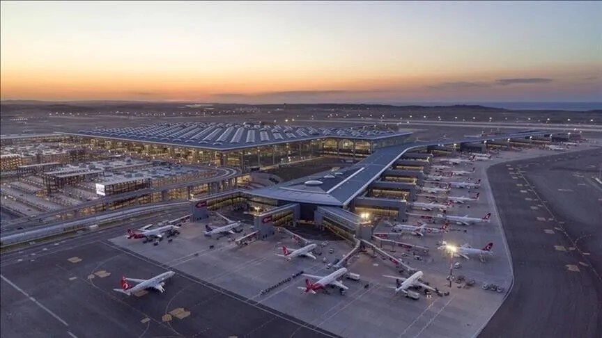 aeroporti-i-stambollit-thyen-rekordin-e-te-gjitha-koherave-per-numrin-e-pasagjereve-ditore-ne-turqi-dhe-evrope