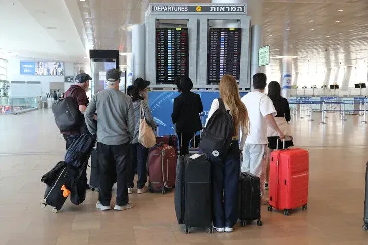izraeli-sheh-nje-renie-prej-53-per-qind-te-te-kthyerve,-ndersa-largimet-jane-ne-rritje