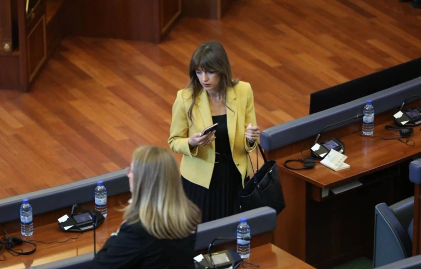 lvv:-deshperues-refuzimi-i-fteses-se-haxhiut-nga-pdk,-ldk-dhe-aleanca