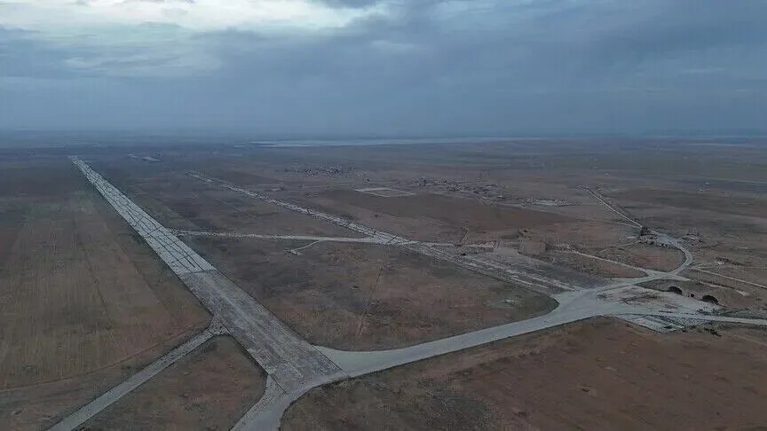 sulmet-ajrore-izraelite-godasin-aeroportin-ushtarak-ne-provincen-idlib-te-sirise