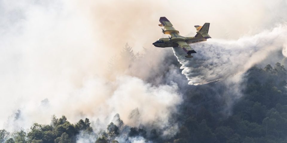si-funksionojne-canadair-et-per-te-shuar-zjarret?