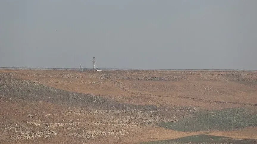 turqia-dhe-11-vende-te-tjera-denojne-sulmet-ajrore-izraelite-ndaj-bazes-ushtarake-siriane