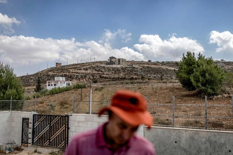 “palestina-po-fshihet”,-100-ish-diplomate-britanike-dhe-franceze-akuzojne-izraelin-per-spastrimin-etnik-dhe-kerkojne-sanksione