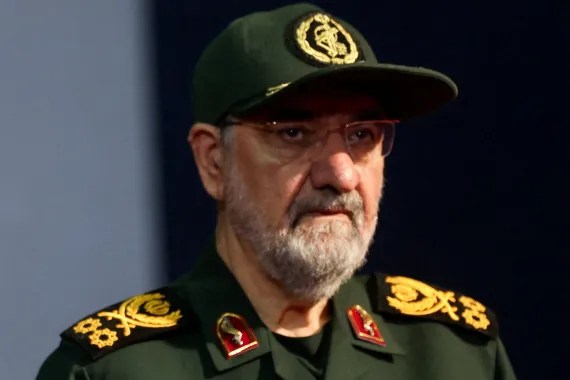irani-paralajmeron-vendet-e-gjirit:-kush-i-bashkohet-sanksioneve-amerikane-do-te-konsiderohet-armik