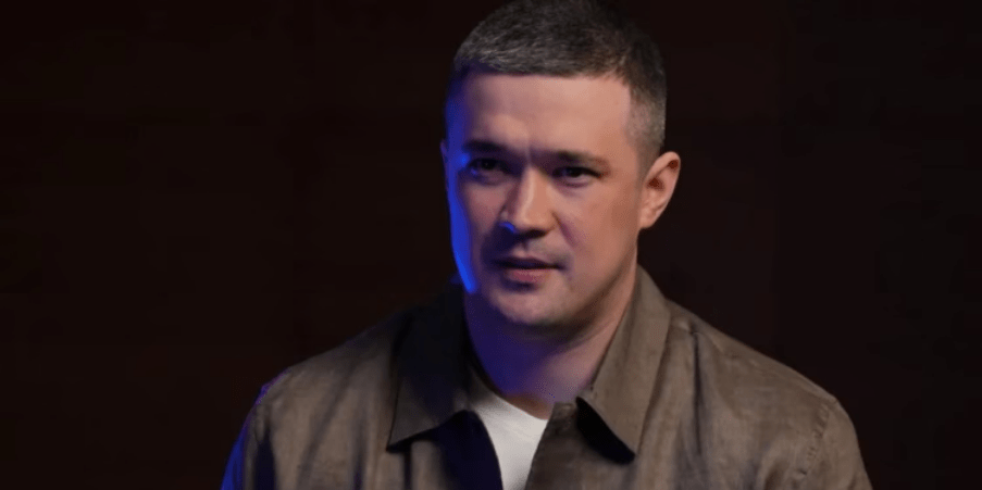 ish-ministri-ukrainas-i-mbrojtjes:-zelensky-ka-“pyetje-per-t’u-pergjigjur”-lidhur-me-korrupsionin-ne-qeverine-e-tij