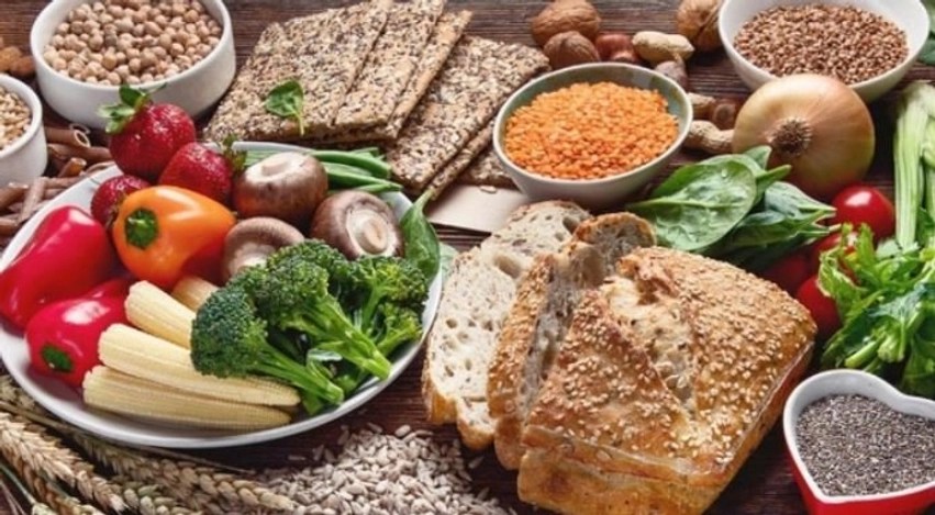 ja-5-gabime-qe-duhet-te-shmangni-kur-zgjidhni-ushqime-te-lehta-me-proteina-dhe-fibra