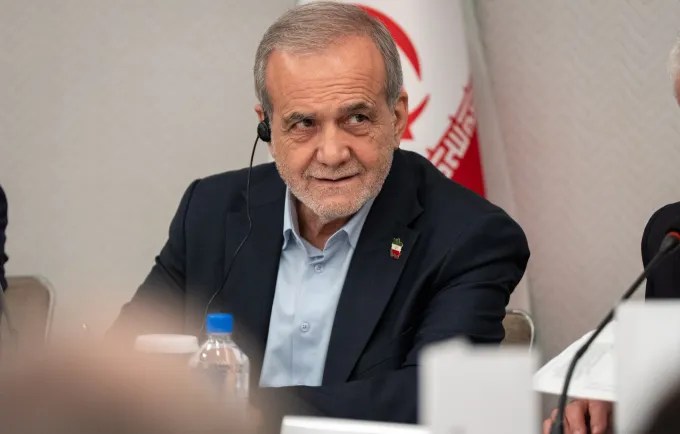 memorandumi-me-shba-ne-eshte-rruga-me-e-mire-per-te-dale-nga-lufta,-thote-presidenti-iranian
