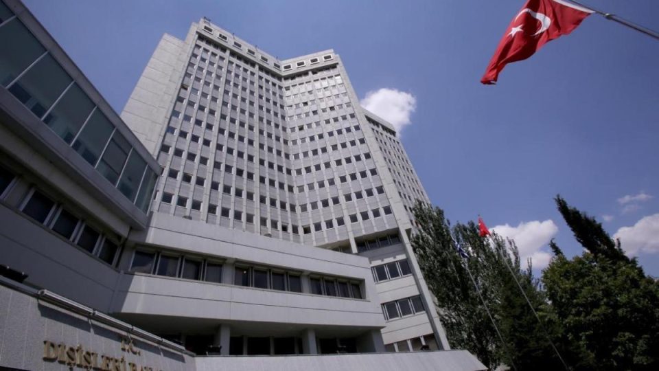 turqia-mirepret-vendimin-e-shba-se-per-te-hequr-sirine-nga-lista-e-terrorizmit:-hap-i-madh-per-rimekembjen-ekonomike