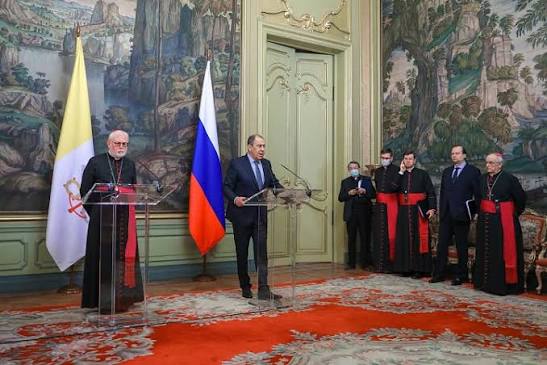 rusia-dhe-vatikani-diskutojne-marredheniet-dypaleshe