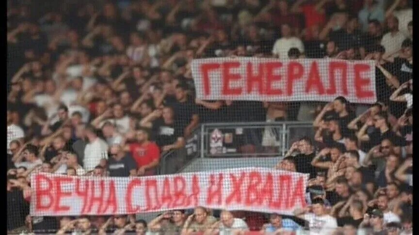 uefa-nis-hetim-ndaj-crvena-zvezdes-per-pankarten-ne-nderim-te-“kasapit-te-bosnjes”