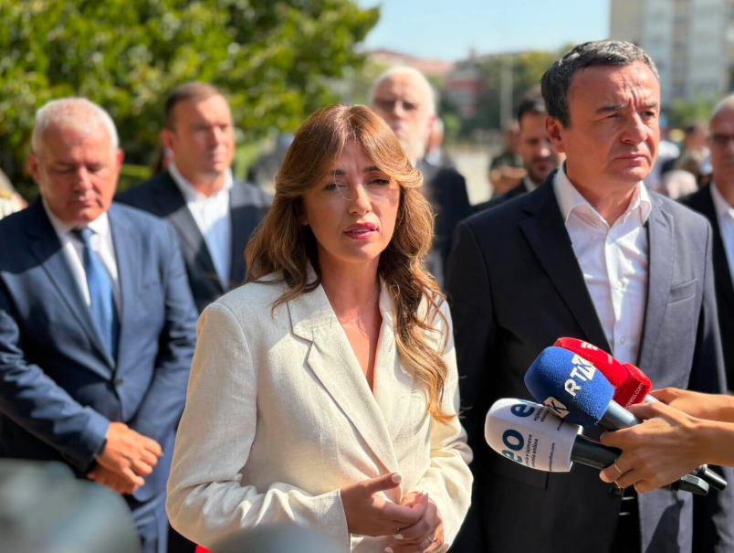 haxhiu:-uroj-qe-marreveshja-kurti-abdixhiku-te-permbyllet-sa-me-pare