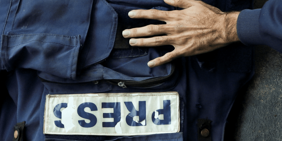 si-e-manipulon-dhe-censuron-izraeli-informacionin