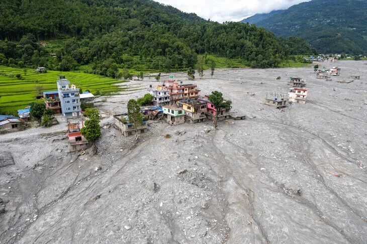 numri-i-te-vdekurve-nga-permbytjet-ne-nepal-kine-arrin-ne-1280,-mbi-5.620-te-zhdukur