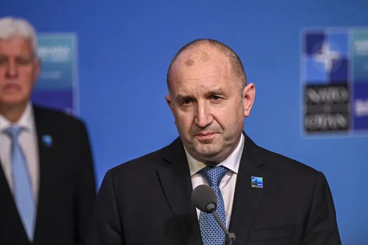 kryeministri-i-bullgarise:-perpjekjet-ushtarake-per-te-zgjidhur-luften-ne-ukraine-rrezikojne-pershkallezim-te-rrezikshem