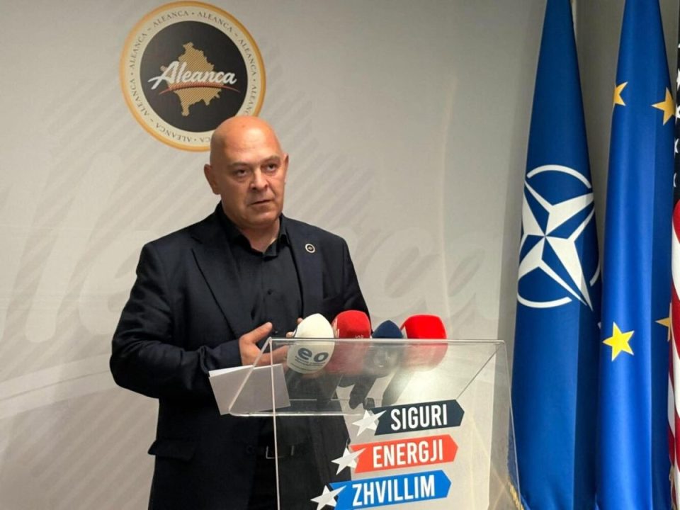 gjini-pas-mbledhjes-se-kryesise:-jemi-dakorduar-te-mos-marrim-pjese-ne-seancen-e-neserme