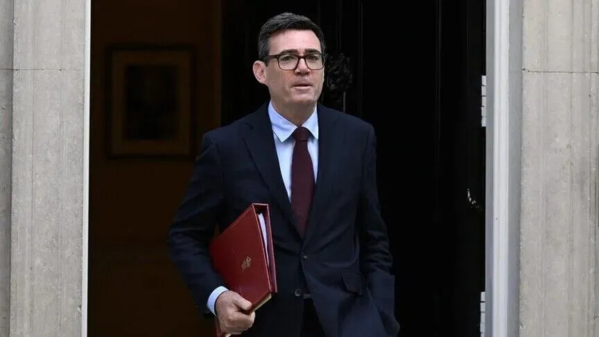 burnham:-mbreteria-e-bashkuar-do-te-jete-e-“palekundur”-ne-mbrojtjen-e-ishujve-falkland