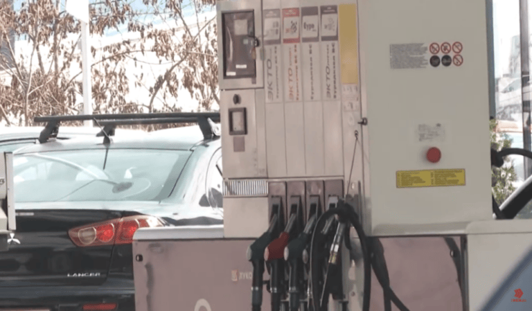 rmv:-qeveria-e-ule-tvsh-ne,-nafta-do-te-lirohet-per-2-denare