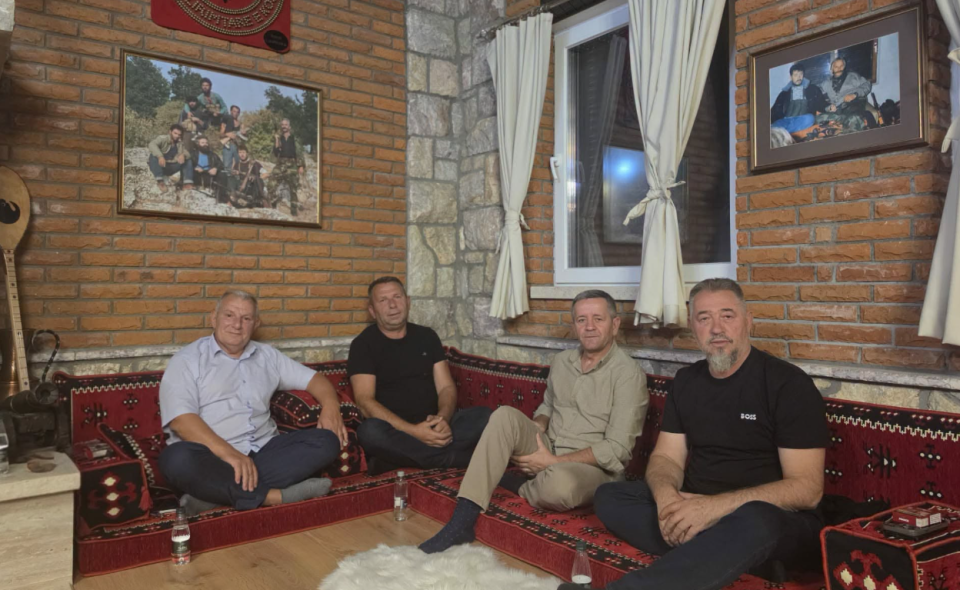 ish-komandantet-e-uck-se-mblidhen-te-sami-lushtaku,-72-ore-para-vendimit-ne-hage-–