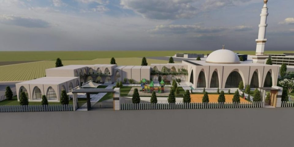 nje-xhami-e-re-ne-parma,-nisme-e-komunitetit-musliman-te-shqiperise