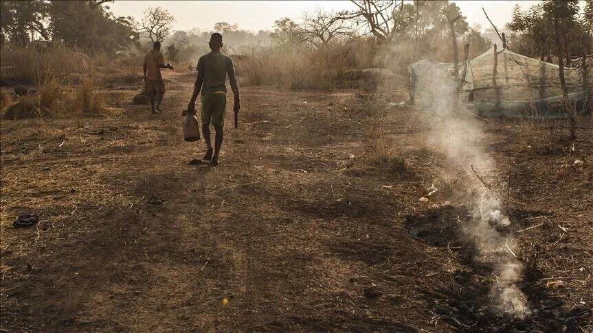 nigeri,-37-persona-te-dyshuar-si-minatore-te-paligjshem-vdesin-ne-paraburgim