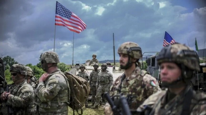 pentagoni-po-shqyrton-terheqjen-e-te-pakten-25-mije-trupave-amerikane-nga-evropa