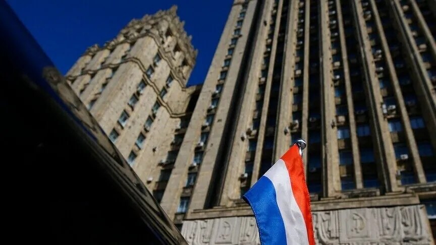 rusia-therret-diplomatin-britanik-per-shkak-te-rritjes-se-furnizimeve-me-arme-per-kievin