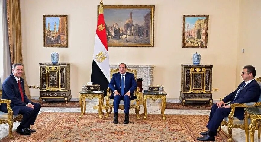 presidenti-egjiptian-takohet-me-kreun-e-cia-s,-ben-thirrje-per-marreveshje-per-zgjidhjen-e-krizes-iraniane