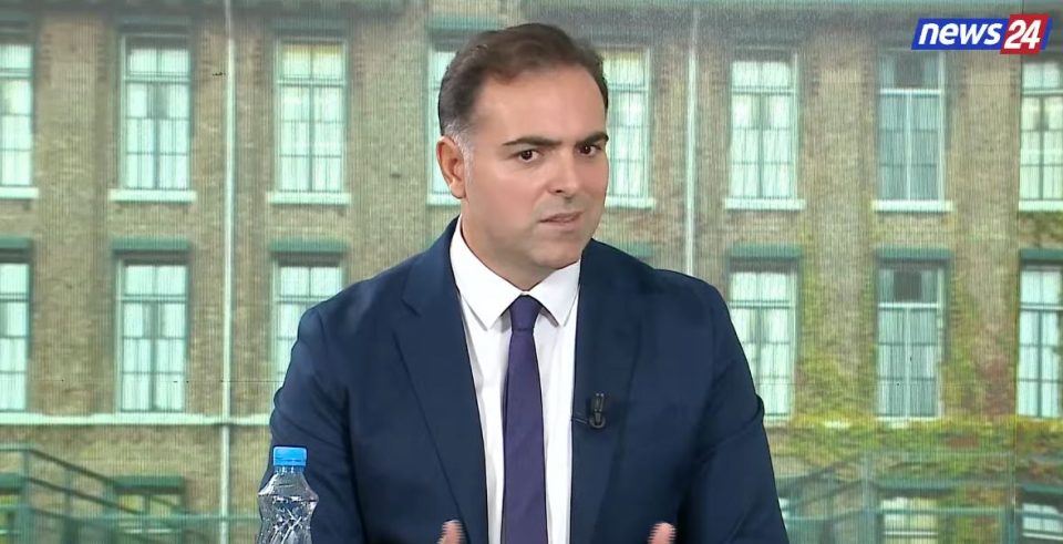 denimi-i-ish-krereve-te-uck-se/-evarist-beqiri:-te-mos-ndajme-interesin-kombetar-te-shqiperise-dhe-kosoves!-ja-cfare-mund-te-ndodhe-ne-apel
