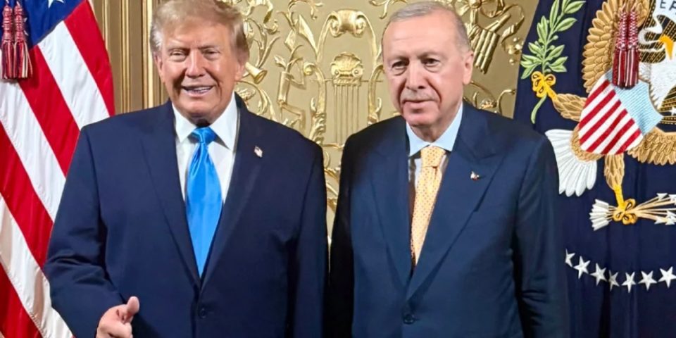 trump-per-erdogan:-“nje-arre-e-forte-per-t’u-thyer!”