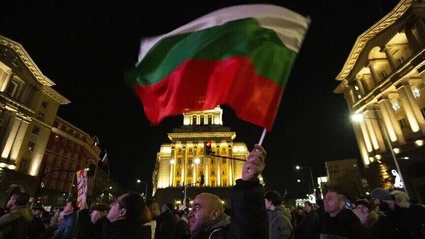 bullgari,-fillon-zyrtarisht-fushata-per-zgjedhjet-presidenciale