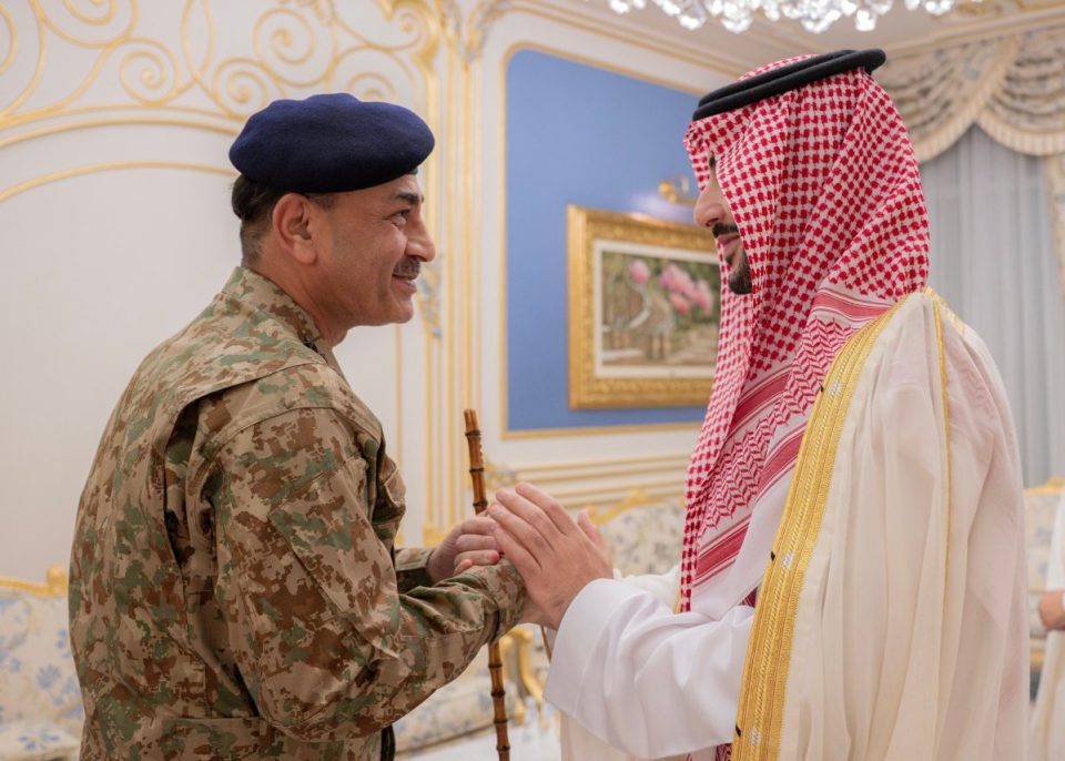 arabia-saudite-dhe-pakistani-diskutojne-reagimin-ndaj-sulmeve-ndaj-mbreterise