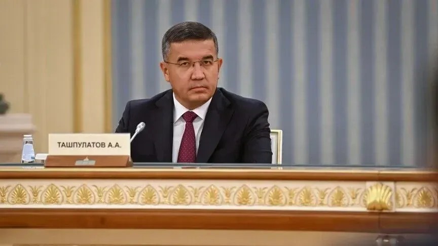 kazakistan:-presidenti-shkarkon-ministrin-e-mbrojtjes-pas-vdekjes-se-14-ushtarakeve-ne-detin-kaspik