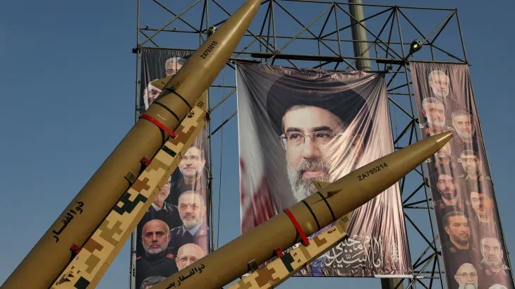 araghchi:-irani-mbetet-i-vendosur,-edhe-nese-perballet-me-nje-“lufte-apokaliptike”