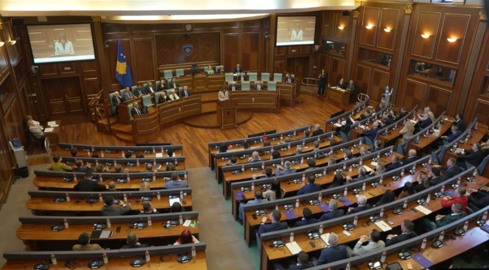 denimi-i-ish-krereve-te-uck-se,-kuvendi-i-kosoves-miraton-deklaraten-per-aktgjykimin-e-gjykates-speciale