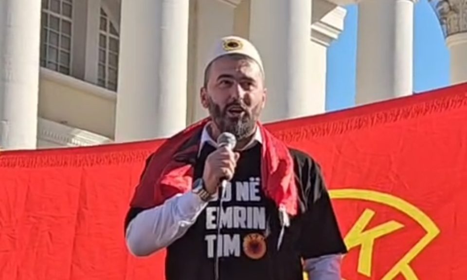 ​”jo-ne-emrin-tim”:-fjalimi-i-fuqishem-ne-mbrojtje-te-vlerave-te-uck-se-–-hoxhe-gazmend-bajraktari