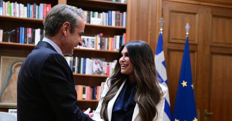 athina-mohon-kercenimin-e-ambasadores-amerikane-per-rrezimin-e-qeverise-greke