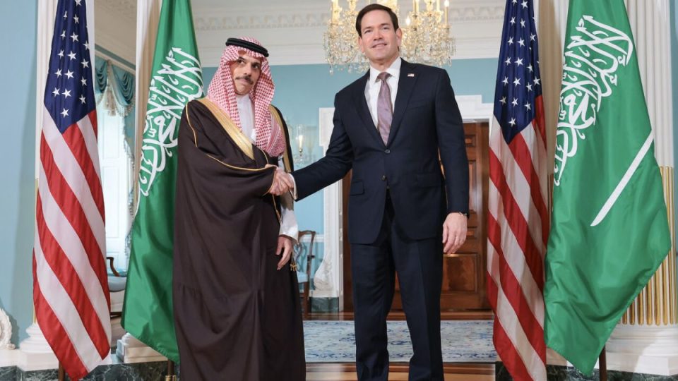 shba-do-ta-respektoje-marreveshjen-e-mbrojtjes-me-arabine-saudite