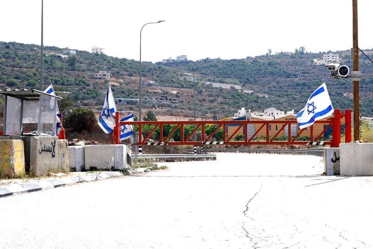 komisioni-palestinez:-plani-izraelit-per-nje-rruge-vetem-per-pushtuesit-thellon-ndarjen-e-ramallahut