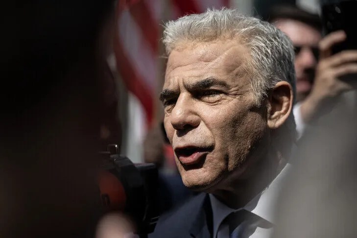 lideri-i-opozites-izraelite,-lapid-akuzon-qeverine-se-po-luan-“politike-te-lire”-pas-incidentit-te-“flydubai”