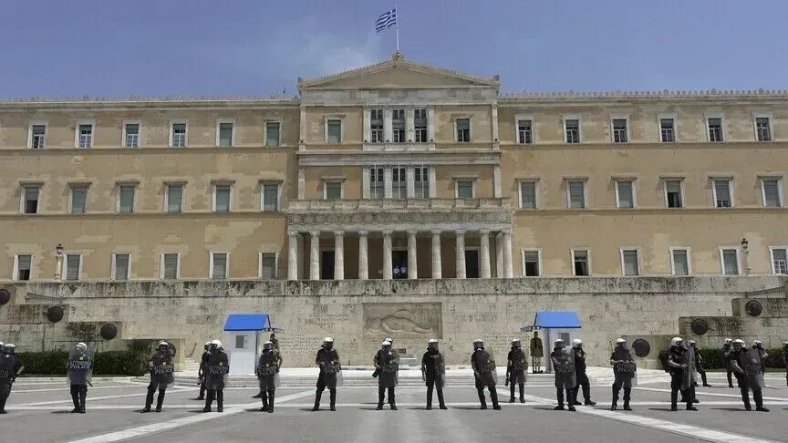 ministria-greke-e-arsimit-u-ben-thirrje-universiteteve-te-zgjerojne-bashkepunimin-akademik-me-izraelin